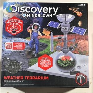 Discovery Mindblown Space Weather Terrarium Kit - Red and Gray